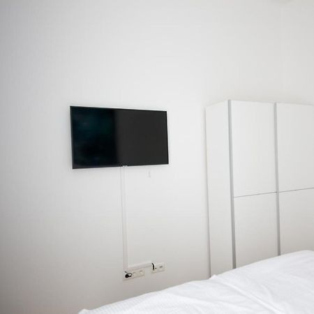 Studio Apartments Opera - Mai'S Apartments فيينا المظهر الخارجي الصورة